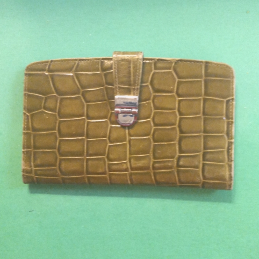 Bosca Green Croc Embossed  Bi-Fold Wallet/Checkbook